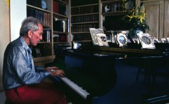 Andy Williams at the piano Andy Williams at the piano